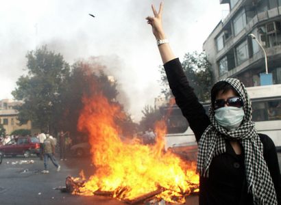 iran-protest_Feuer