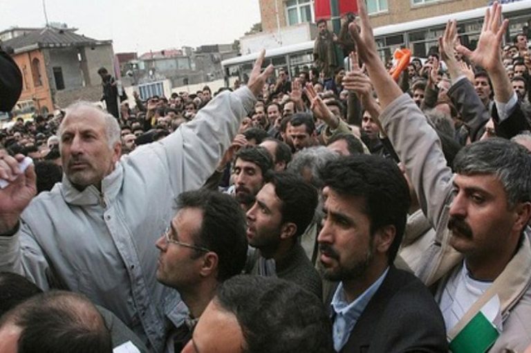 بــیــــانــیــــه کانون نویسندگان ایران در دفاع از حق اعتراض کارگران هفت تپه و…